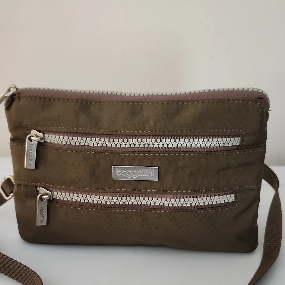 Baggallini East/West Nylon Crossbody